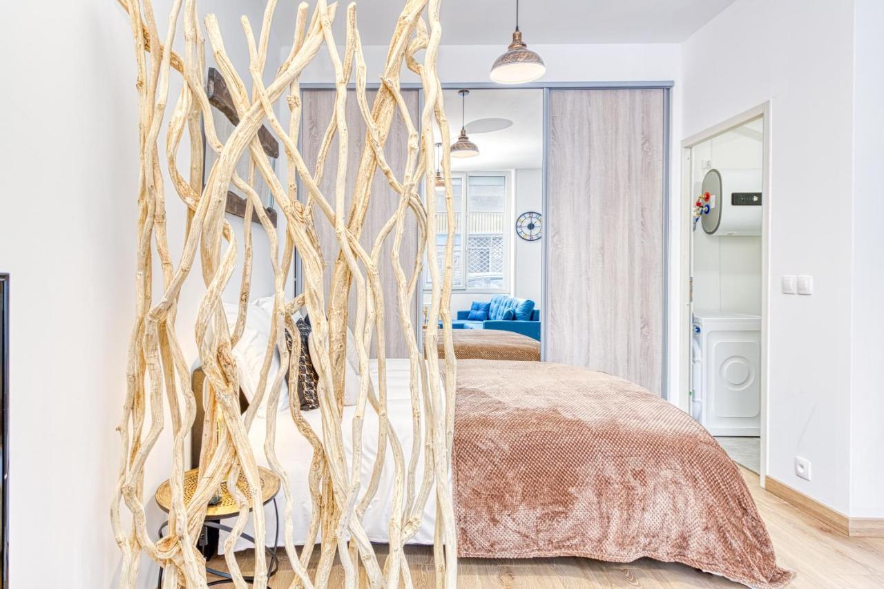 Meuble Classe 3 Etoiles Au Pied Des Thermes อัลวาร์ ภายนอก รูปภาพ